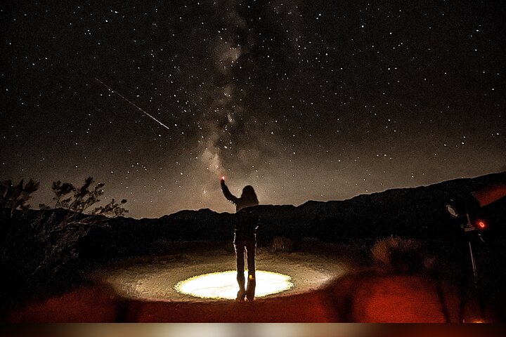 Unveiling Cosmic Wonders: Palm Springs Stargazing & UFO Adventure
