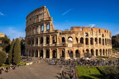 Unveiling Ancient Rome: Colosseum, Forum & Palatine Hill Adventure