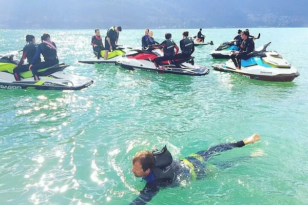 Unleash Your Inner Explorer: Jetski Adventure to Bowen Island!