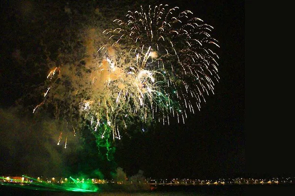 Winthrop Fireworks Cruise: Dance into July 4th!