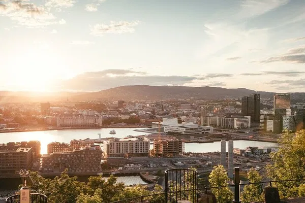 Oslo Private Walking Tour: See Hidden Gems with a Local