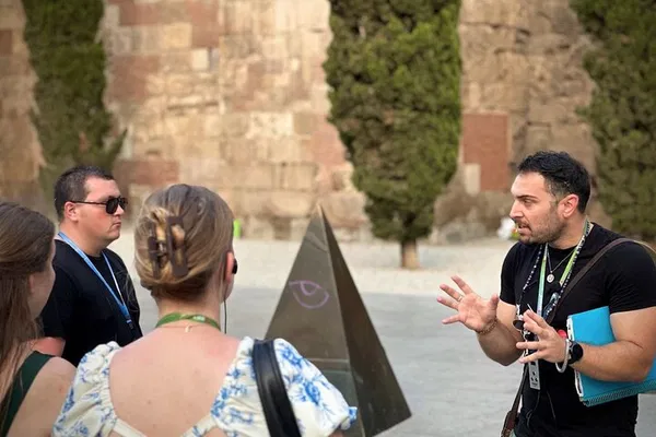 Discover Barcelona's Soul: A Complete Introductory Walking Tour