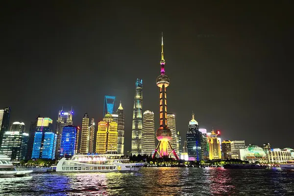 Shanghai Huangpu River Cruise: See Top Landmarks!
