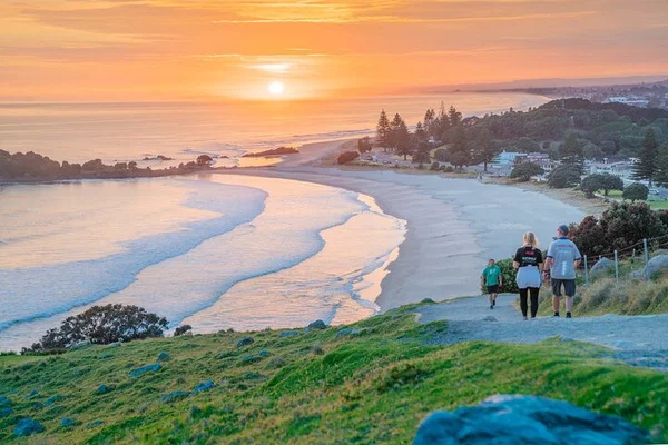 Mount Maunganui Day Trip: Escape Auckland's City Hustle