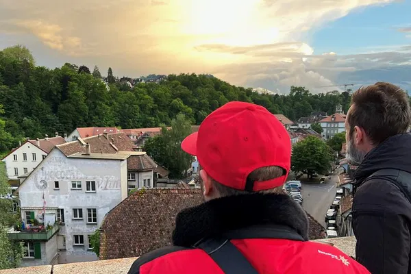 Bern Chocolate Tour: Unveiling Sweet History & Award-Winning Treats