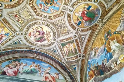 Vatican Night Tour: Skip the Line & See the Sistine Chapel