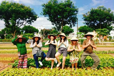 Da Nang Culinary Journey: Market, Garden, Cooking & Relaxation!