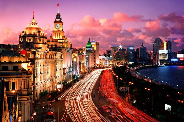 Shanghai Nights: VIP Huangpu River Cruise & City Lights Private Tour