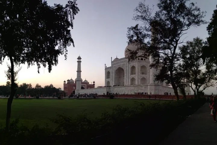 img0