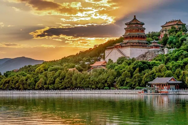 Beijing's Imperial Wonders & Culinary Delights: A Private Tour Experience