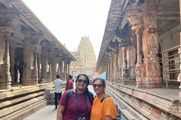 Unveiling Hampi's Majesty: A Private Historical Odyssey from Bangalore