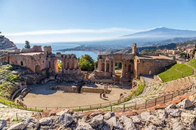 Etna, Taormina & Messina Private Tour from Messina