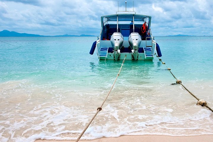 Phi Phi & Khai Islands: A Speedboat Adventure to Paradise!