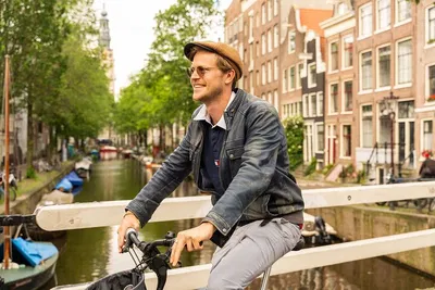Amsterdam Bike & Food Tour: Private Guide, Local Flavors