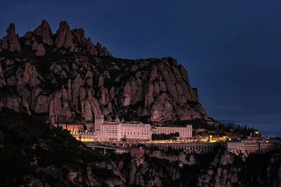 Catalonian Wonders: Montserrat, Girona & Costa Brava Unveiled!