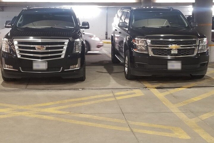 Stress-Free Airport Arrival: Private Toronto Transfer