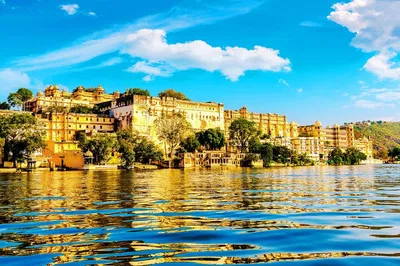 Enchanting 8-Day Golden Triangle Tour: Delhi, Agra, Ranthambore, Udaipur & Jaipur