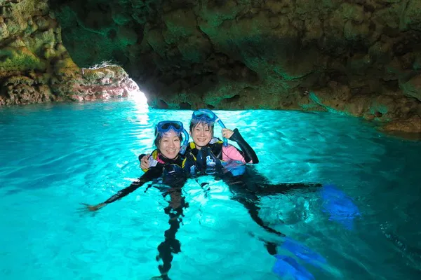 Okinawa Blue Cave Snorkeling: Private Guide & Free Photos