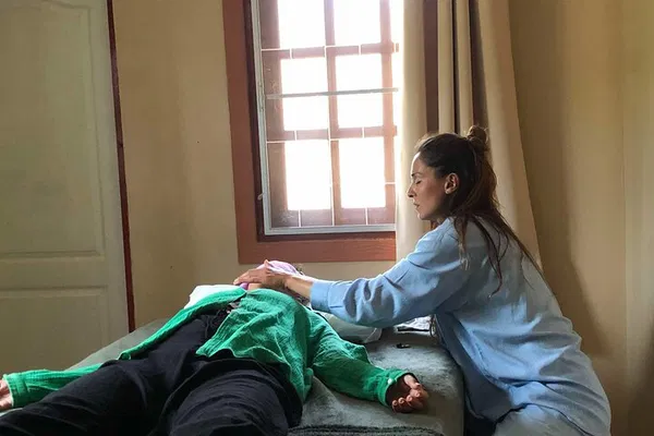 Unlock Your Healing Power: Private Reiki Certification in Phuket