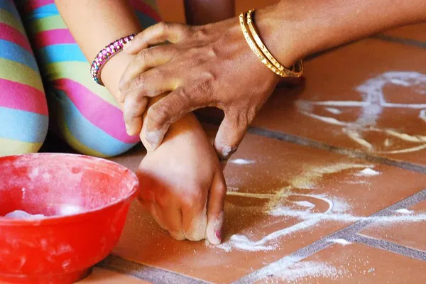 Kolam Art Class: Dive into Pondicherry's Culture