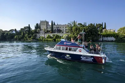 Lake Garda Cruise: Swim, Lunch & Sirmione Visit