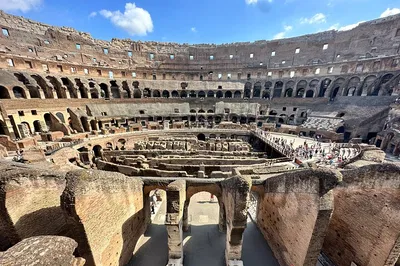 Unveiling Rome's Christian History: Colosseum, Basilica & Prison Tour