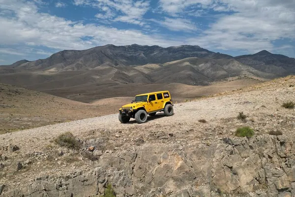 Unleash Your Inner Explorer: Las Vegas Off-Road Jeep Adventure