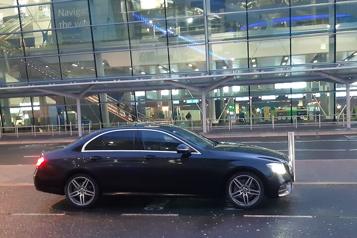 Luxury Dublin Airport Transfer: Shandon Hotel & Spa Private Car Service