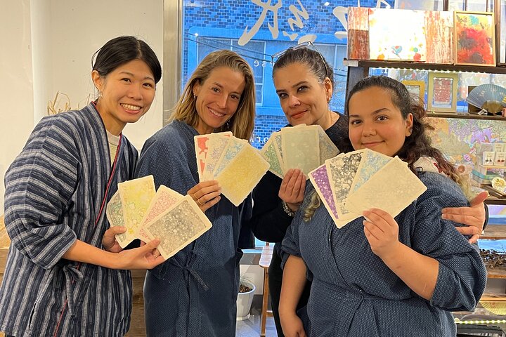 Washi Paper Making: Asakusa's Traditional Craft
