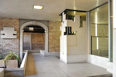 Discovering Venice Through Carlo Scarpa's Architectural Masterpieces
