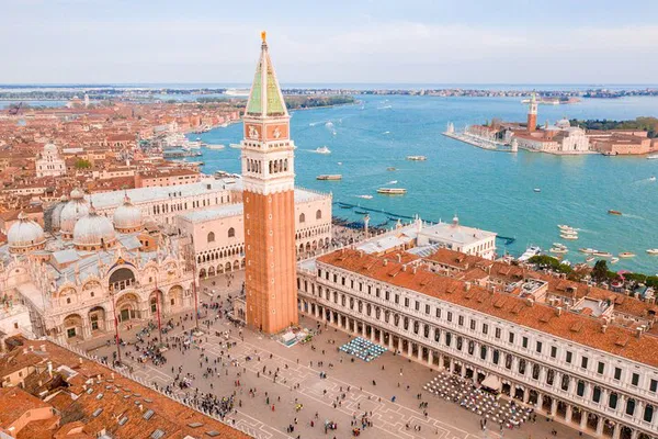 Venice: Skip-the-Line Doge's Palace & St. Mark's Tour