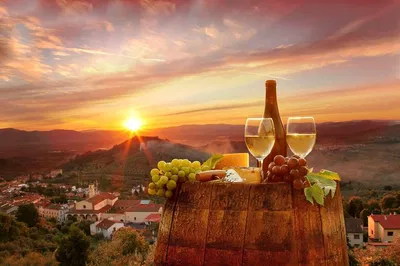 Tuscany Unveiled: A 5-Day Culinary & Wine Escape