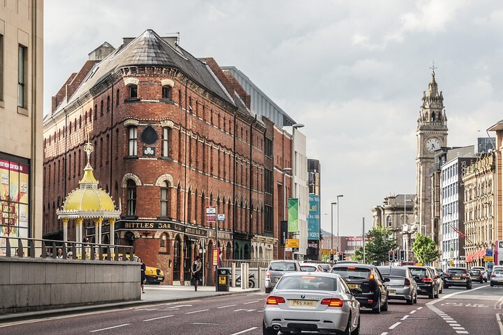 Belfast Like a Local: Uncover Hidden Gems with a Personalized Private Tour