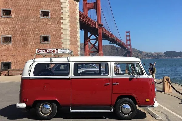 San Francisco's Iconic Landmarks: A Unique VW Bus Adventure